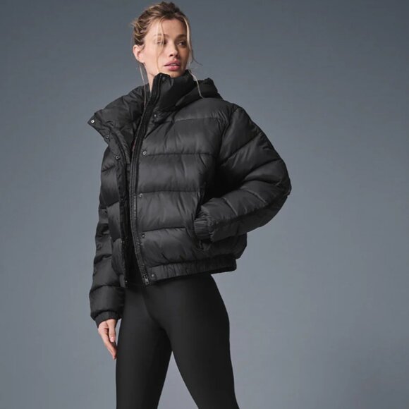 ALO Aspen Love Puffer Jacket Black - L - Picture 2 of 6